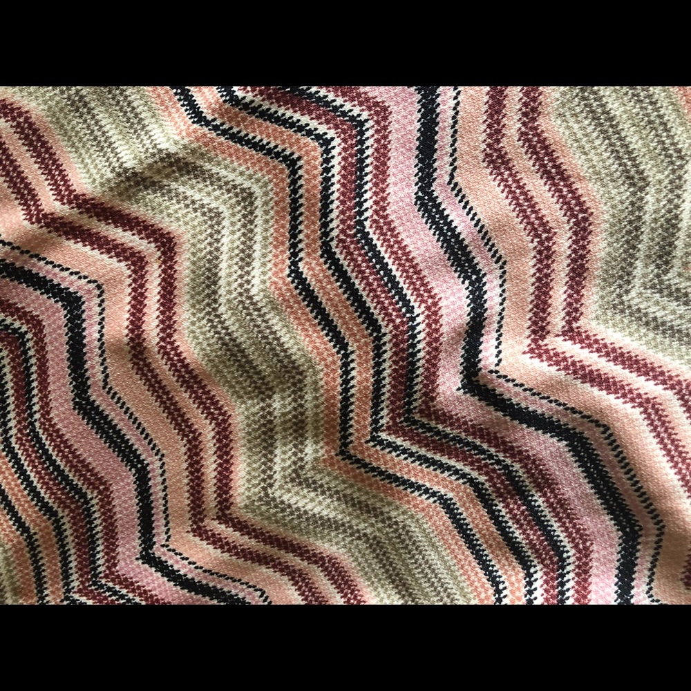 Strapless Zigzag Patterned Dress - image 2